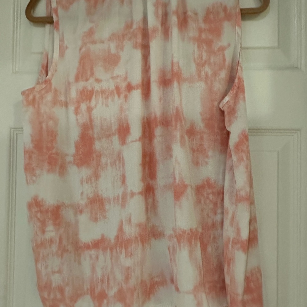 Pink and white ladies sleeveless tunic top - Picture 2 of 3